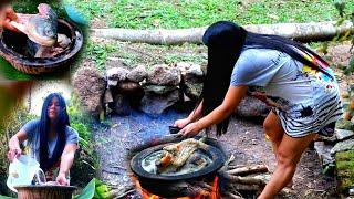 COMIDA INDÍGENA NA PANELA DE BARRO