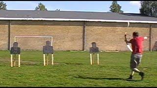 Saracen Archery: 3 arrows in 1 ½ seconds.
