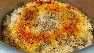 Friday Special Delhi Style Chatpati Masaledar Biryani, Old Delhi ki Deg Wali Famous Chicken Biryani