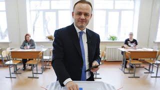 Даванков проголосовал на выборах президента России в родной школе
