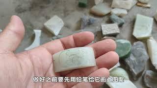 河南南阳：农村小伙到玉器加工车间学雕刻，见识了啥设备？真专业