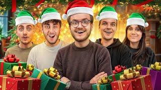 On s'offre nos meilleurs cadeaux de Noël (et Clo ADORE ce Secret Santa)