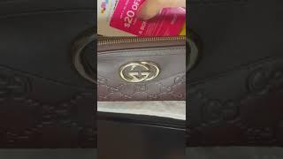 What fits in Gucci wallet #shorts #Gucci #Guccizipwallet #asmr #luxury