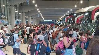 Um CAOS em Santos Movimento de Ônibus fervendo na Rodoviária De SANTOS