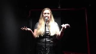 Roxie Maisel's first standup set EVER!!!  (At the PIT Open Mic, NYC)