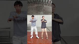 Bumble Bee #bumblebee #dancechallenge #tiktokdance #tiktok #shortsvideo