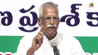 Congress Criticized Trs government On Neglected Agriculture  TPCC