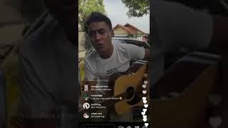 Charly feat Rama eru medley saat kau jauh (SKJ) aku masih sayang live IG.#charlyvanhouten