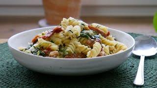 One Pot Pasta  with Feta, Leaf Spinach & Dried Tomatoes /Recipe) || [ENG SUBS]