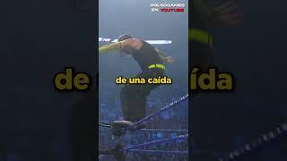 Luchadores de WWE que salvaron la vida de sus rivales  #shorts