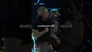 STREAM “Better Me For You” NOW! #maxmcnown #alotmorefree #browneyes #browneyedgirl #livemusic
