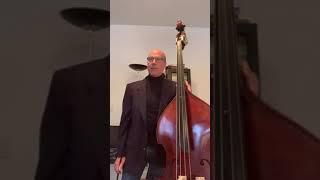 Progressive repertoire for the double bass volume one by George Vance Irlandais