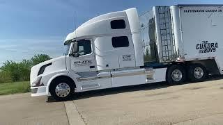 Elegance On Eighteen Wheels has the big rig your looking for, Check it out and subscribe