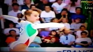 Silvia Mitova ( Blg)& her nice FX 1992 Europeans