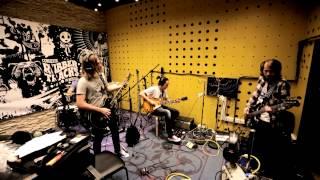 B студии Converse Rubber Tracks Moscow