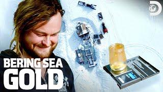 Zeke Finds Gold Where No One Expected It | Bering Sea Gold