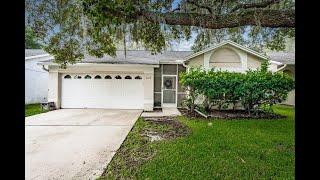 2529 Wrencrest Circle Valrico, FL | ColdwellBankerHomes.com