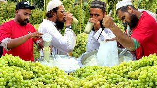 Refreshing Grape  Juice | Original Grape Milkshake Making | Angoor ka Sharbat Pakistani Street Food