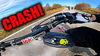 Simson chasing Supermotos + CRASH