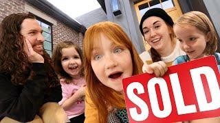 WELCOME to our NEW HOUSE!! a Family Tour, Hide n Seek, then Adley Niko & Navey play Rainbow Ghosts