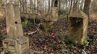 Sad and Creepy Cemetery! Forgotten Graves and Shocking Open Grave