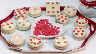 VALENTINE'S OREOS with HEART