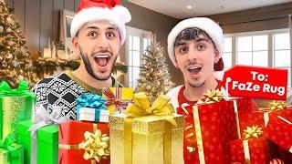 What I Got FaZe Rug For Christmas! **FAMILY GIFT OPENING**