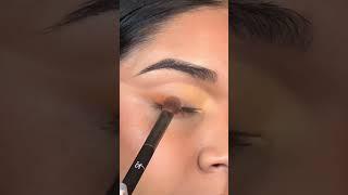 How to create a color gradient lid  #eyeshadow #makeuptutorial #eyemakeuptutorial