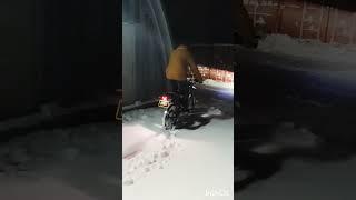 ULTRA BEE Sur ron VS Snow