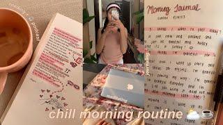 7am Morning Routine on a Sunday!️ | journaling, to podcast, meditate, chill morning..