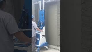 Derutu’s DM automatic plastering machine