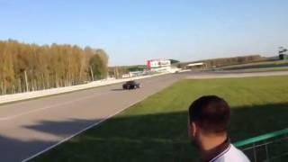 Битва моторов 2015 corvette vs camaro