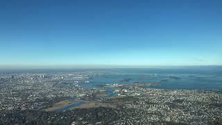 4K UHD COCKPIT VIEW OF LANDING AT BOSTON LOGAN AIRPORT RWY 04R