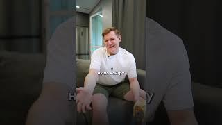 Респект! Реальные пацаны натянули идеальный потолок #shorts #натяжнойпотолок #ремонт #интерьер