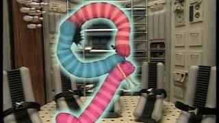 Sesame Street: Worms in Space: Number 9