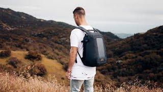 Numi Smart Pack: Keeps you fully charged, safe and organized