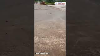 Tractor Swept Away by Flooding in Chhattisgarh's Kawardha | Asianet Newsable