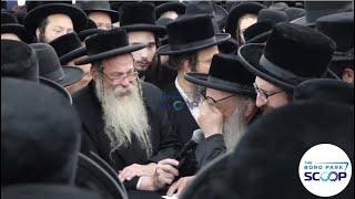 Crowd Crying At The Levaya Of Skulener Rebbe ZT”L | הציבור בוכה בלוויה של האדמו”ר מסקולען זצ”ל