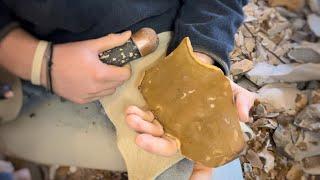 10-Minute Challenge! Flint-Knapping Chert From Start to Finish.