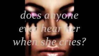 When She Cries - Britt Nicole - Lyrics