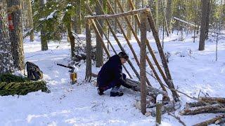 Three days in a cold winter forest!  Shelter for survival in the wild   From the beginning to the en