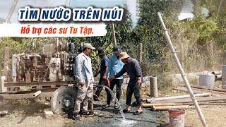 Nhiều Sư tu tập trên núi nhiều ngày không tắm vì không có nước và tin vui đã đến