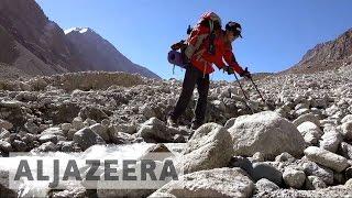 Tajik women trekking to become mountain guides