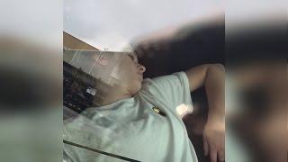 Teen Falls Asleep In Mom's Car And No One Can Wake Her Up
