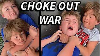 CHOKE OUT WAR ! KIDS WWE #fight #fighting #fightforfun #fightingkids #train #training #submission