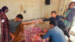 Eid Mubarak On the day of Eid al-Adha, Hassan distributed a number of packages of meat