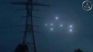 Загадочные огни в небе над Москвой сняли на камеру. НЛО над Москвой 2018. Новости сегодня 2018