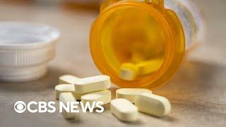 Oregon recriminalizes drug possession