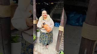 ЛАЙФХАК ОТ АРУСИ КАВКАЗ! ЛАЙФХАК ОГОРОДНЫЙ! #арусякавказ #доброеутро #лайфхак #чтомнеснегчтомнезной