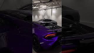 Which one would you choose the #Lamborghini or #Bentley? 